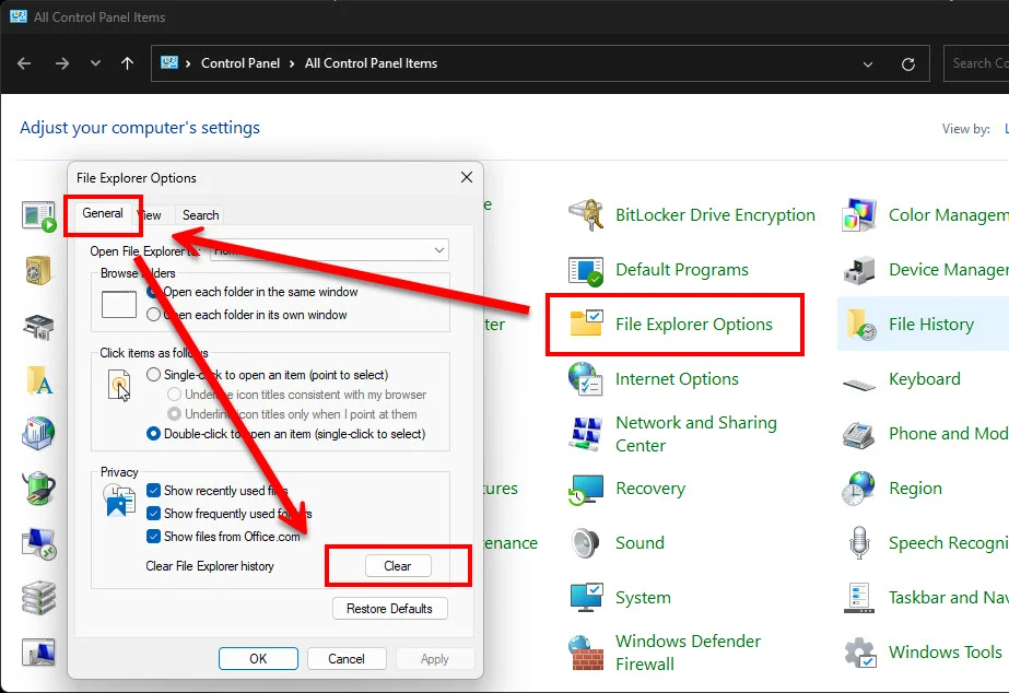 วิธีแก้ปัญหา Windows Explorer ไม่ตอบสนอง โดยการกดปุ่ม Clear เพื่อล้างประวัติการใช้งานและข้อมูลแคชในหน้าต่าง File Explorer Options